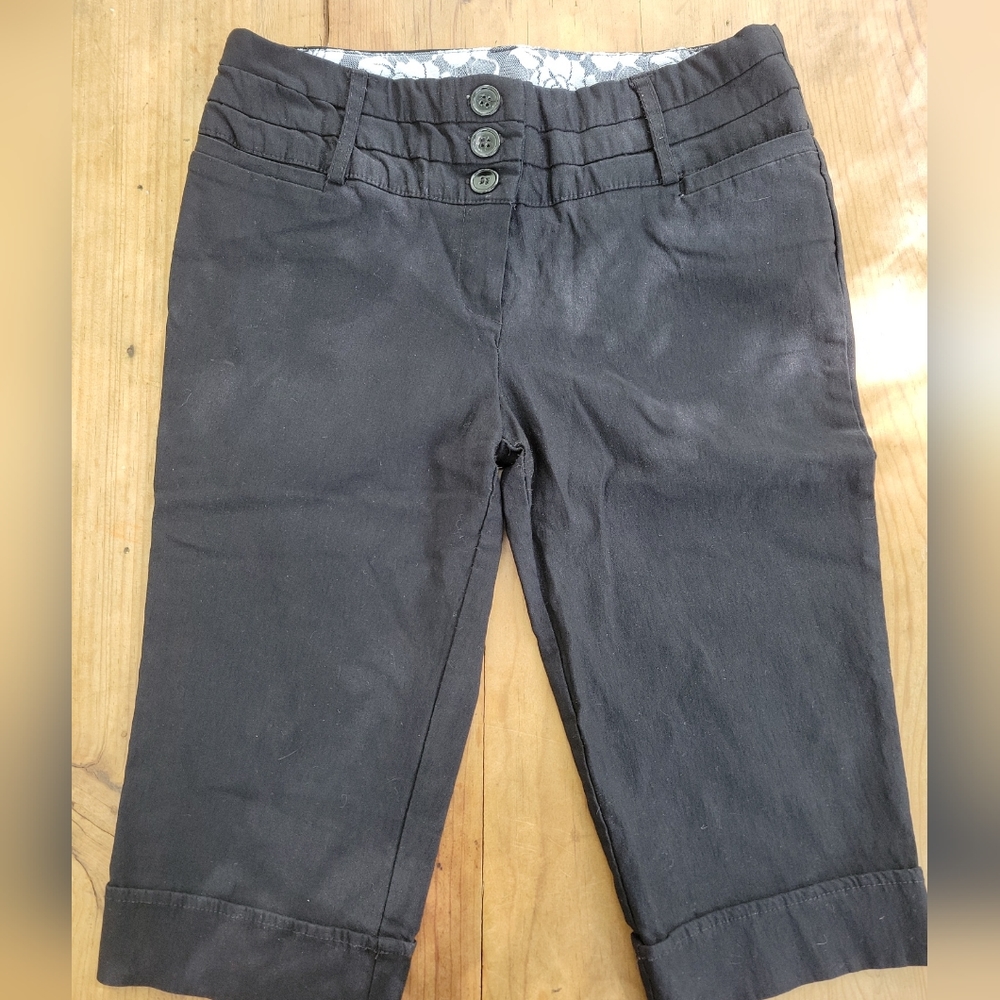 BodyC Black Shorts Size 13 Button Closure Stretch Capri